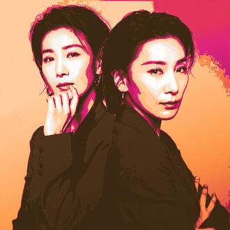 Seohyung as Las Hermanastras